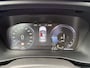 Volvo XC40 1.5 T4 Plug-in hybrid Ultimate Dark (Elektrisch Schuifdak - Trekhaak - Harman/Kardon - Leder incl verwarming/geheugen - Elektrische Klep - 19"Zwart - Adaptieve Cruise Controle)