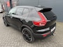 Volvo XC40 1.5 T4 Plug-in hybrid Ultimate Dark (Elektrisch Schuifdak - Trekhaak - Harman/Kardon - Leder incl verwarming/geheugen - Elektrische Klep - 19"Zwart - Adaptieve Cruise Controle)