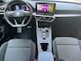 SEAT Leon Sportstourer 1.5 eTSI FR | Navigatie | Carplay | Parkeercamera | Trekhaak| Ambiant Light | Digi Dashboard