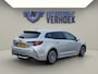 Toyota Corolla Touring Sports 2.0 Hybrid Business Intro Trekhaak - NL Auto - Carplay