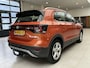 Volkswagen T-Cross 1.0 TSI Style Bines [ TREKHAAK I CARPLAY I CAMERA I CLIMA ]