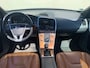 Volvo XC60 2.0 T5 FWD Ocean Race Airco | Camera | Cruise Control | Elktrische Stoelen | LMV 18" | Leer | Navi | PDC V&A | Pano | Stoel-Stuurverwarming |