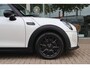 MINI Cooper 5-Deurs (f55) 1.5 Camden Edition 136pk AUT I Climate I ACC | Carplay | Navi I LED I Union Jack