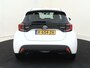 Toyota Yaris 1.5 Hybrid Dynamic | Navigatie | Lichtmetalen Velgen | Achteruitrijcamera | Climate Control | Keyless entry |