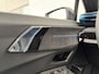 Renault Clio 1.8 Hybrid 160 esprit Alpine / Fabrieksgarantie tot 03-02-2031 / Cruise control adaptief met Stop&Go en stuurhulp / Airco (automatisch) / Lichtmetalen velgen 18" / Hele lage kilometers /