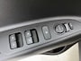 Kia Stonic 1.0 T-GDi MHEV DynamicPlusLine | Navigatie | Apple Carplay/ Android Auto | Climate control | Parkeer sensoren | Camera | Cruise Control | LMV |
