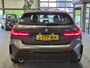BMW 1-Serie 118i Executive Edition M-Sport | Panorama | Camera | NAP | Stoelverwarming | Sfeerverlichting