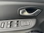 Renault Clio Estate 0.9 TCe Intens | Trekhaak | Stoelverwarming | Navigatie | All-Season banden |