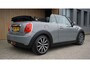 MINI Cooper Cabrio 1.5 136PK Chili Serious Business Leder LED H&K Keyless 17inch LM *Moonwalk Grey* Complete Mini!