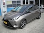 Toyota Yaris Hybrid Bi-Tone panorama 28.000 km