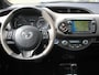Toyota Yaris Hybrid Bi-Tone panorama 28.000 km