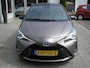 Toyota Yaris Hybrid Bi-Tone panorama 28.000 km