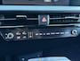 Kia EV6 Light Edition 58 kWh | Trekhaak | SOH 99% I Navigatie | Stoel/stuur verwarming | 19 inch | Camera