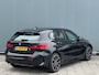 BMW 1-Serie BWJ 2021 | 118i 136PK High Ex. AUTOMAAT | LEER | M-PAKKET | CLIMA | NAVI | SPORTSTOELEN | 18'' LMV | STOELVERW | CARPLAY |