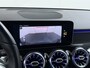 Mercedes-Benz GLB 180 AMG // Nightpakket // Sfeerverlichting // 19" AMG Velgen // Camera // Elek. Achterklep