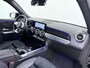 Mercedes-Benz GLB 180 AMG // Nightpakket // Sfeerverlichting // 19" AMG Velgen // Camera // Elek. Achterklep