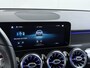 Mercedes-Benz GLB 180 AMG // Nightpakket // Sfeerverlichting // 19" AMG Velgen // Camera // Elek. Achterklep