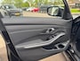BMW 3-Serie 318I M-sport Touring G21 Facelift Widescreen Carplay Leder Trekhaak origineel Nederlands