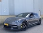 Porsche Panamera Sport Turismo 4 - 3.0 331 pk Sport Chrono - Panoramadak - Stoelverwarming  - Luchtvering - 21 inch lichtmetalen velgen