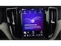 Volvo XC60 2.0 Recharge T6 AWD Inscription: eventueel trekhaak montage mogelijk, pano/ schuifdak, connect edition, rijass pakket driver assistance, cruise met afstandregeling  en innitiatie van noodremming, intell light sys, verwarmde  xenium pakket, ionisator luchtreiniging, draadloos telefoonoplader,  zijruiten verduisterd, Harman Kardon installatie, keyless entry, stuurverw, stoelverw, Apple Carplay, elec koffersluiting