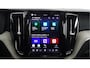 Volvo XC60 2.0 Recharge T6 AWD Inscription: eventueel trekhaak montage mogelijk, pano/ schuifdak, connect edition, rijass pakket driver assistance, cruise met afstandregeling  en innitiatie van noodremming, intell light sys, verwarmde  xenium pakket, ionisator luchtreiniging, draadloos telefoonoplader,  zijruiten verduisterd, Harman Kardon installatie, keyless entry, stuurverw, stoelverw, Apple Carplay, elec koffersluiting