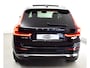 Volvo XC60 2.0 Recharge T6 AWD Inscription: eventueel trekhaak montage mogelijk, pano/ schuifdak, connect edition, rijass pakket driver assistance, cruise met afstandregeling  en innitiatie van noodremming, intell light sys, verwarmde  xenium pakket, ionisator luchtreiniging, draadloos telefoonoplader,  zijruiten verduisterd, Harman Kardon installatie, keyless entry, stuurverw, stoelverw, Apple Carplay, elec koffersluiting