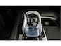 Volvo XC60 2.0 Recharge T6 AWD Inscription: eventueel trekhaak montage mogelijk, pano/ schuifdak, connect edition, rijass pakket driver assistance, cruise met afstandregeling  en innitiatie van noodremming, intell light sys, verwarmde  xenium pakket, ionisator luchtreiniging, draadloos telefoonoplader,  zijruiten verduisterd, Harman Kardon installatie, keyless entry, stuurverw, stoelverw, Apple Carplay, elec koffersluiting