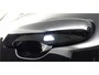 Volvo XC60 2.0 Recharge T6 AWD Inscription: eventueel trekhaak montage mogelijk, pano/ schuifdak, connect edition, rijass pakket driver assistance, cruise met afstandregeling  en innitiatie van noodremming, intell light sys, verwarmde  xenium pakket, ionisator luchtreiniging, draadloos telefoonoplader,  zijruiten verduisterd, Harman Kardon installatie, keyless entry, stuurverw, stoelverw, Apple Carplay, elec koffersluiting