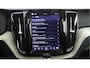 Volvo XC60 2.0 Recharge T6 AWD Inscription: eventueel trekhaak montage mogelijk, pano/ schuifdak, connect edition, rijass pakket driver assistance, cruise met afstandregeling  en innitiatie van noodremming, intell light sys, verwarmde  xenium pakket, ionisator luchtreiniging, draadloos telefoonoplader,  zijruiten verduisterd, Harman Kardon installatie, keyless entry, stuurverw, stoelverw, Apple Carplay, elec koffersluiting