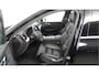 Volvo XC60 2.0 Recharge T6 AWD Inscription: eventueel trekhaak montage mogelijk, pano/ schuifdak, connect edition, rijass pakket driver assistance, cruise met afstandregeling  en innitiatie van noodremming, intell light sys, verwarmde  xenium pakket, ionisator luchtreiniging, draadloos telefoonoplader,  zijruiten verduisterd, Harman Kardon installatie, keyless entry, stuurverw, stoelverw, Apple Carplay, elec koffersluiting