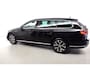 Volkswagen Passat Variant 1.4 TSI PHEV GTE privacy glas, ergo comfortstoel, elec kofferbak, verkeersbord herkenning, stoelverw, stuurpadles, park ass, side ass, uitpark ass, front ass, apple carplay, dak draagstangen