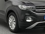 Volkswagen T-Cross AUTOMAAT 1.0 TSI 115 PK DSG Life | Navigatie | Cruise Control | DAB+ | Trekhaak | All Season Banden | Dodehoek Assist |
