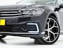 Volkswagen Passat Variant 1.4 TSI PHEV GTE | Massage | Adaptive Cruise | Camera | Stoelverwarming | PDC | DAB | Carplay