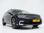 Volkswagen Passat Variant 1.4 TSI PHEV GTE | Massage | Adaptive Cruise | Camera | Stoelverwarming | PDC | DAB | Carplay