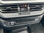 BMW 1-Serie BWJ 2021 | 118i 136PK High Ex AUTOMAAT | SPORTSTOELEN | CLIMA | NAVI | CARPLAY | PDC 2X | LEDER/STOF | 18'' LMV