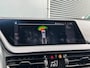 BMW 1-Serie BWJ 2021 | 118i 136PK High Ex AUTOMAAT | SPORTSTOELEN | CLIMA | NAVI | CARPLAY | PDC 2X | LEDER/STOF | 18'' LMV