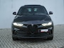 Alfa Romeo Tonale 1.3T PHEV 280 PK Veloce | Schuifdak | Harman | Leder | 19"