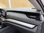 Skoda Octavia Combi 1.5 e-TSI Business Edition DSG Automaat | Trekhaak | Getint glas | Keyless entry&start | Elektrisch bedienbare achterklep | Climate control | Cruise control | Parkeersensoren voor en achter