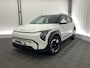 Kia EV3 Air 58.3 kWh Automaat | CarPlay | Navi | Camera | ACC | DAB | LMV 17'' | P. Sensoren | LED | Keyless |