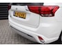 Mitsubishi Outlander 2.4 PHEV Pure+ Vol. dealer o.h. / één van de allerlaatse uit deze serie Outlanders