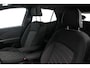 Volkswagen ID.3 Pro Business 204pk Automaat Adaptive cruise control, Achteruitrijcamera, LED matrix koplampen, Navigatie, Parkeersensoren, Stuurwiel verwarmd, App connect