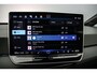 Volkswagen ID.3 Pro Business 204pk Automaat Adaptive cruise control, Achteruitrijcamera, LED matrix koplampen, Navigatie, Parkeersensoren, Stuurwiel verwarmd, App connect
