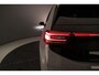 Volkswagen ID.3 Pro Business 204pk Automaat Adaptive cruise control, Achteruitrijcamera, LED matrix koplampen, Navigatie, Parkeersensoren, Stuurwiel verwarmd, App connect