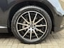 Mercedes-Benz EQC 400 4MATIC Business Solution AMG 80kWh | 94% SOH | Schuif/kanteldak | 360 camera | Burmester | Adaptieve cruise | 20 inch | Apple CarPlay | Keyless | Matrix-LED | DAB | Navigatie | Sfeerverlichting | Stoelverwarming | Memory | Volleding onderhouden