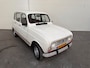 Renault 4 R 4 GTL in prachtige staat gerestaureerd