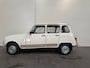 Renault 4 R 4 GTL in prachtige staat gerestaureerd