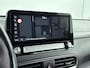 Hyundai Kona Electric EV LIMITED 64 kWh | LEDER | DODEHOEK DETECTIE | PDC | 3 FASEN | WARMTEPOMP | CAMERA | CLIMA | CRUISE ADAPT. | NAVI | PRIVACY GLASS | DAKRAILING | APPLE CAR PLAY & ADROID AUTO |
