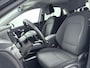 Hyundai Kona Electric EV FASHION 64 kWh | DODEHOEK DETECTIE | PDC | 3 FASEN | WARMTEPOMP | CAMERA | CLIMA | CRUISE ADAPT. | NAVI | PRIVACY GLASS | DAKRAILING | APPLE CAR PLAY & ADROID AUTO |