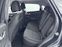 Hyundai Kona Electric EV FASHION 64 kWh | DODEHOEK DETECTIE | PDC | 3 FASEN | WARMTEPOMP | CAMERA | CLIMA | CRUISE ADAPT. | NAVI | PRIVACY GLASS | DAKRAILING | APPLE CAR PLAY & ADROID AUTO |