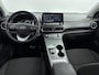 Hyundai Kona Electric EV COMFORT 64 kWh | PDC | 3 FASEN | WARMTEPOMP | CAMERA | CLIMA | CRUISE ADAPT. | NAVI | PRIVACY GLASS | DAKRAILING | APPLE CAR PLAY & ADROID AUTO |